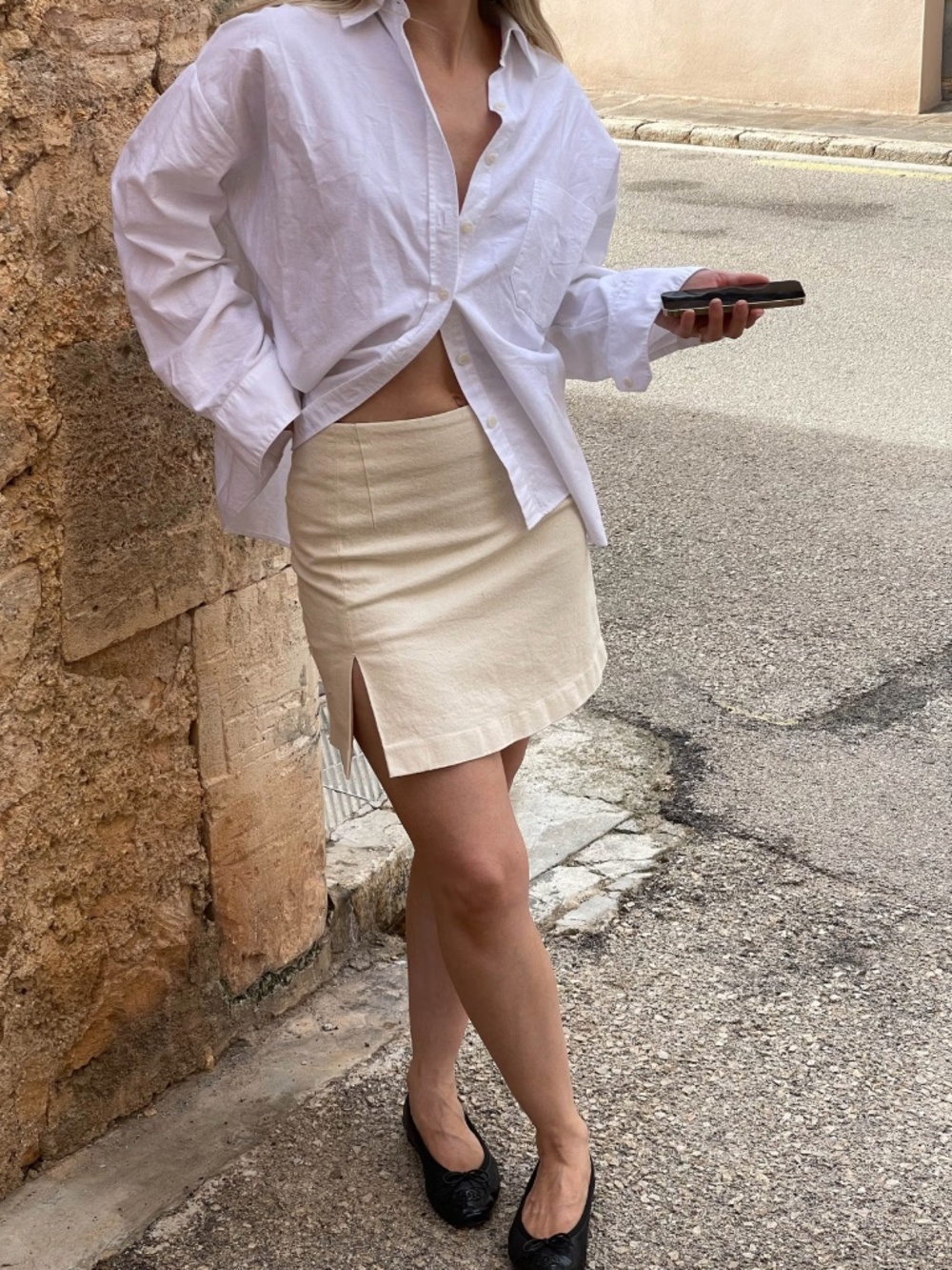 Djerf Avenue Denim Must Have Mini Skirt Cream